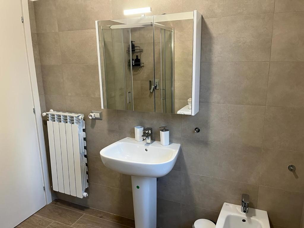 Appartamento La Lupa Piacenza Bagian luar foto